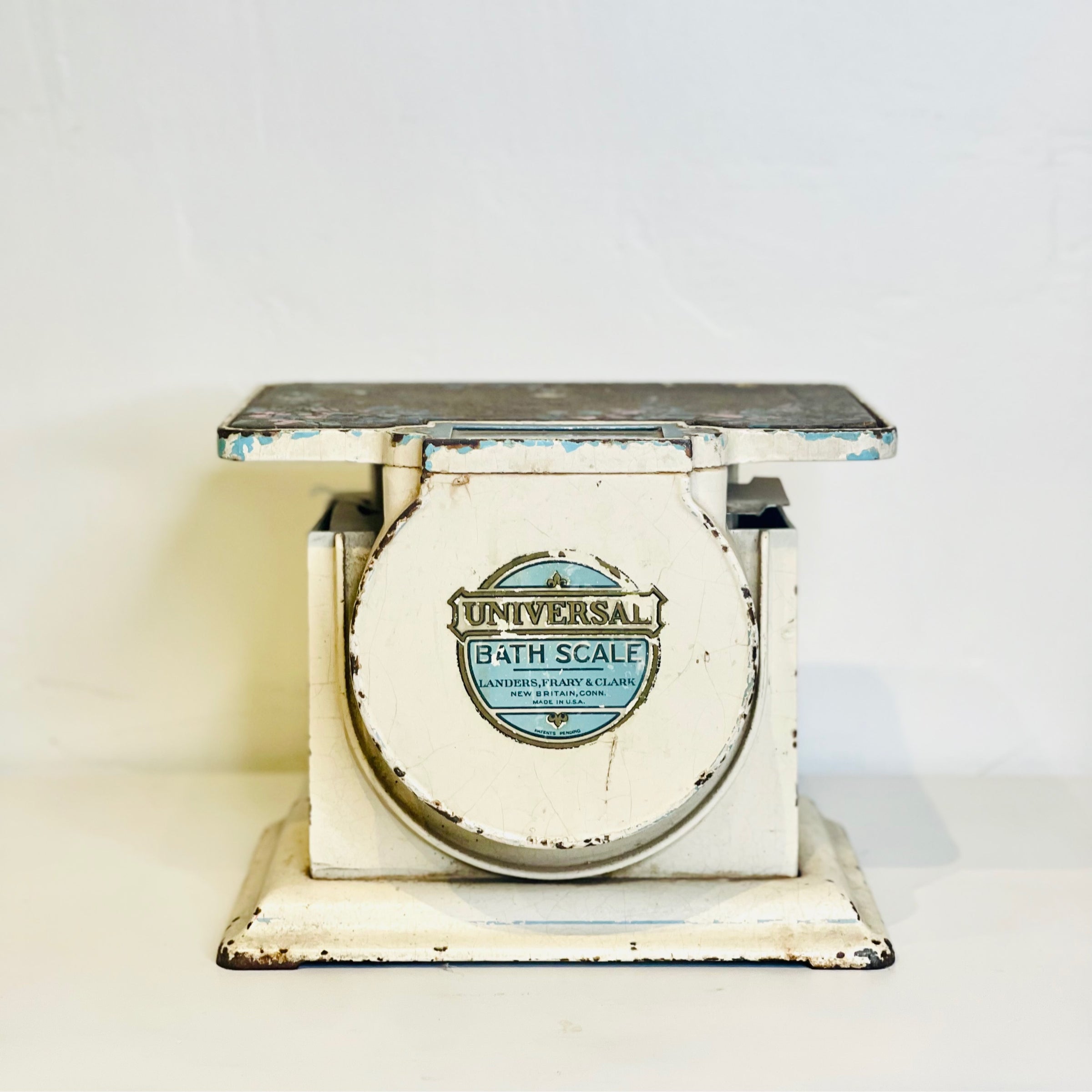 ANTIQUE VINTAGE UNIVERSAL HOUSEHOLD SCALE BY LANDERS, FRARY